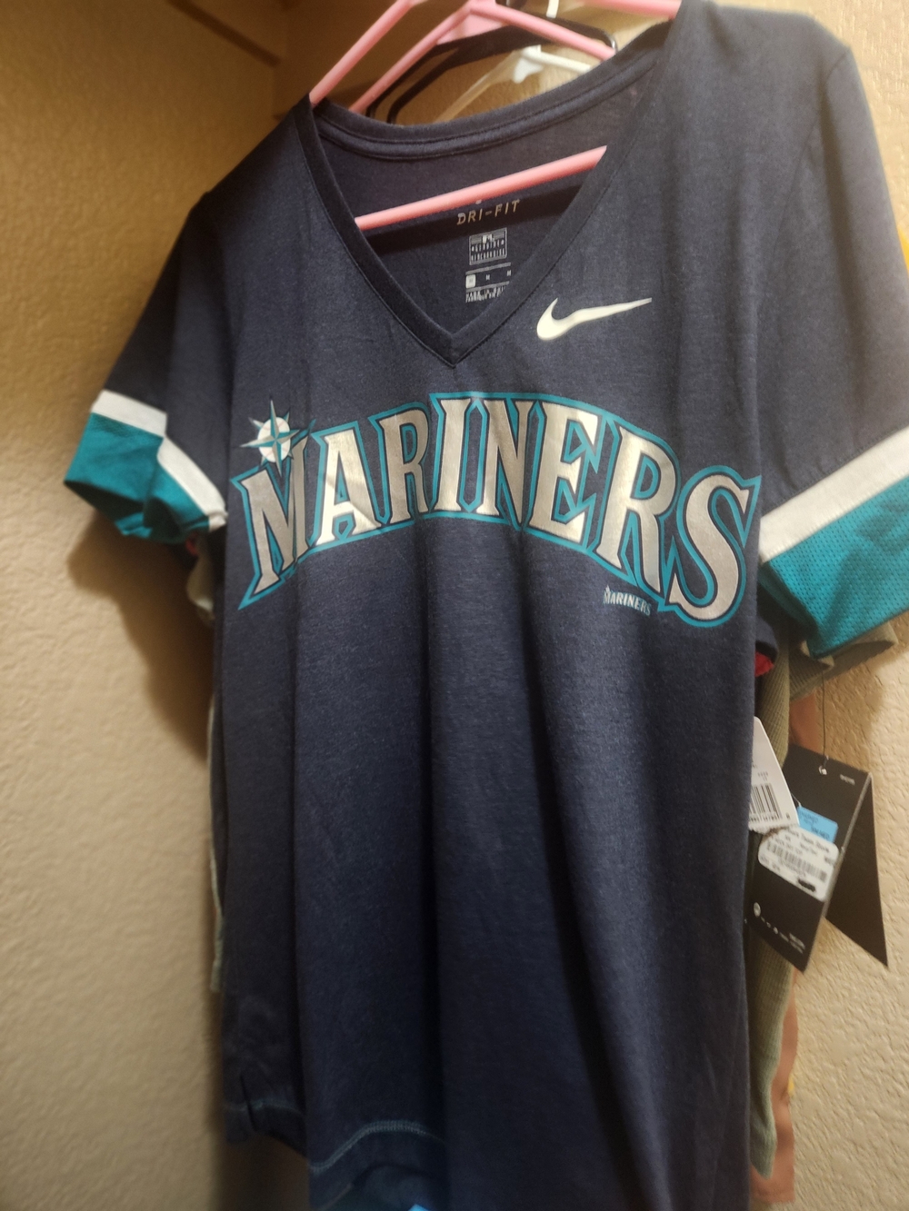 Nike Womens Navy Seattle Mariners V-Neck Tee with Teal Accents